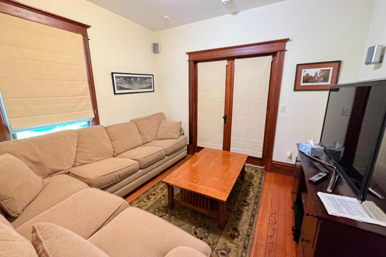 Marty'S Place Ленлі Екстер'єр фото