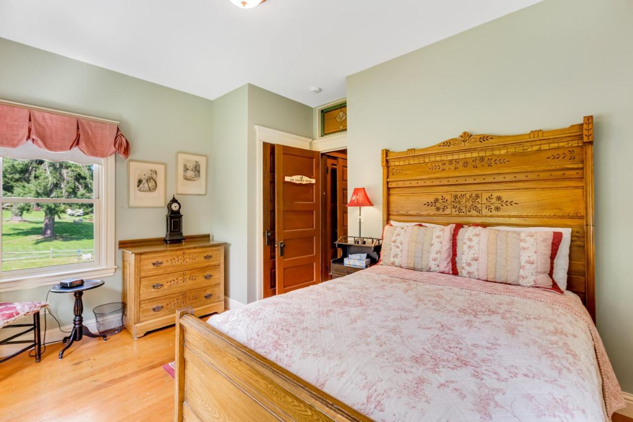 Marty'S Place Ленлі Екстер'єр фото